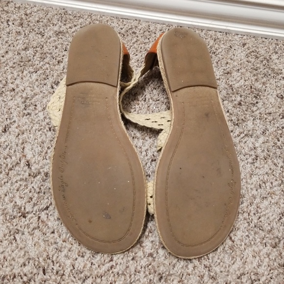 American Eagle Sandals (2 pairs) - Picture 4 of 7